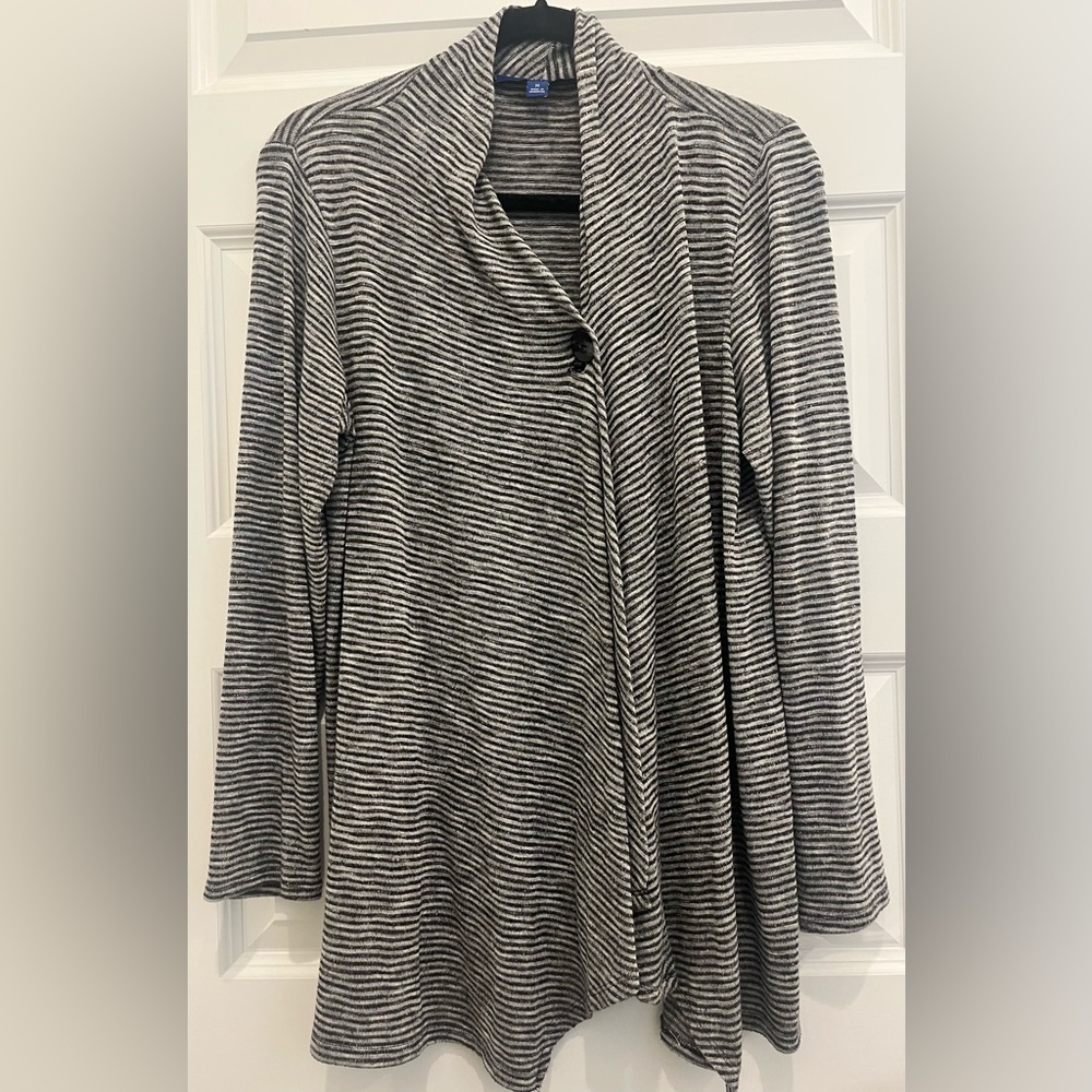 Apt 9 Striped Black & Gray Women's Single button cardigan